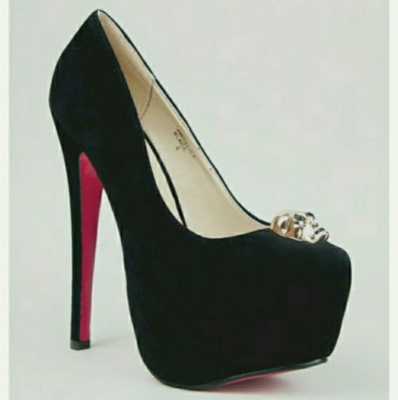 RED KISS 💋 Platforms - Picture 2 of 13